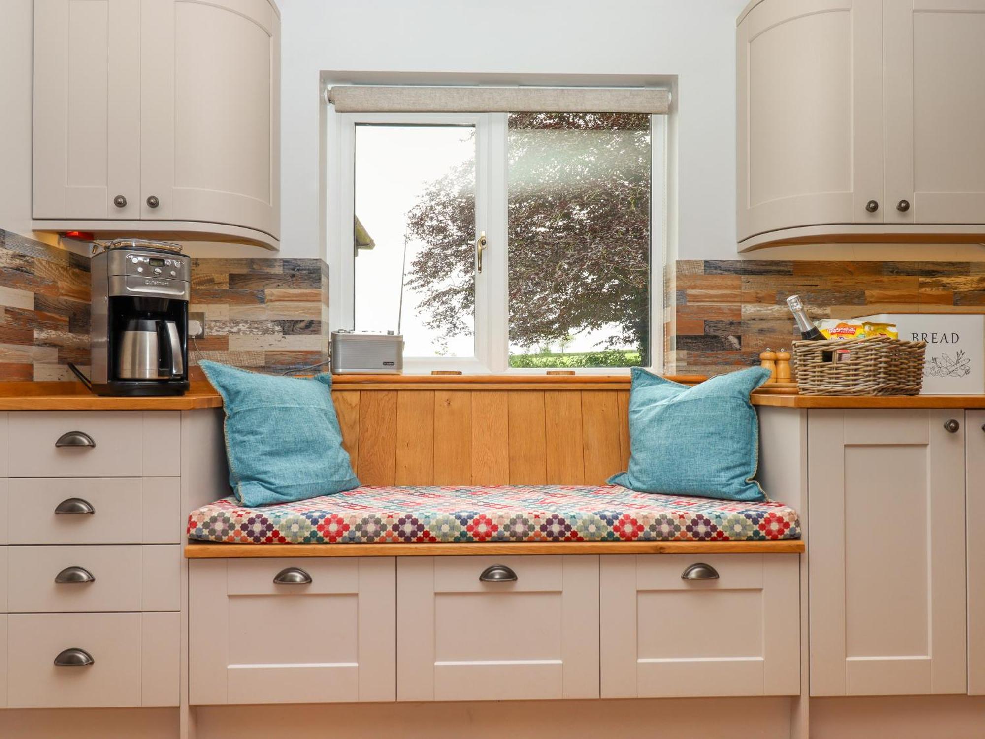 Hole Park Villa Холсуърти Екстериор снимка